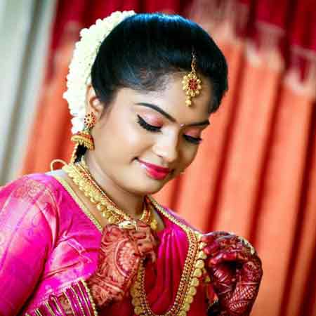 Makeup Artist in Chennai,Best Bridal Make up Artist in chennai,Wedding Make...